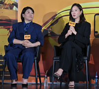 [포토] 이정은-공효진, ‘동백꽃’ 이어 ‘경주기행’에서 모녀 사이