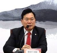 김승수, “축구협회 정상화 외면한 청문회 불출석… 국민과 국회 기만행위”