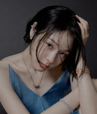 “김연아 맞아?” 단발 파격 변신에 일본도 난리…“모델급 포스”