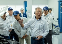 정의선, 현대차 브라질 공장 찾아 중장기 전략 점검…“친환경차·수소 사업 키운다”