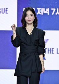 [포토]기은세, ‘엑스 더 리그’ 파이팅!