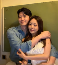 인성 본다더니 비주얼을 챙겼네…아옳이, 189㎝ 한의사와 커플샷 폭주