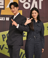[포토] 안보현-정은채, 재벌X형사2 기대해 주세요