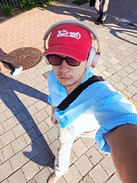 “이런 날이 오다니”… 손석구, 직접 공개한 MZ 스타일 항공샷