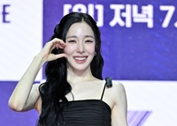 ‘컴백 D-14’ 티파니 영, 미연·JUNNY와 손잡았다…첫 솔로 정규 베일 벗은 콘셉트