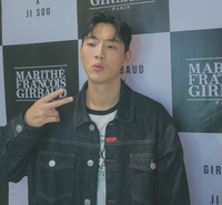 ‘학폭 논란’ 배우 지수, 필리핀서 배우로 재기?