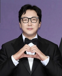 축하 대신 악재만 터졌다…탁재훈, 59세 생일에 ‘주식 -37%·예능 종영’