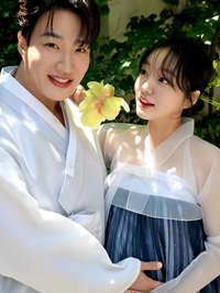 유산 아픔 딛고 품에 안은 결실… 문지인·김기리 부부, 결혼 2년 만에 득남