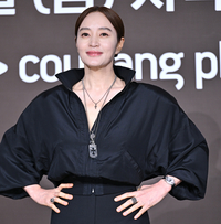 김혜수가 40년째 사랑받는 이유…“연기 잘하는 건 기본, 미담은 덤” [김현덕의 요즘대세]