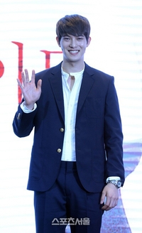 ‘정준영 단톡방’ 이종현, 8년 만에 박민정 DM 해명…“해킹당했다”