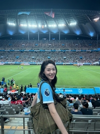“20번 입었네?”…설현, ‘베실바’ 팬이었다 [★SNS]