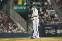묵묵한 ‘헌신의 결과’→KBO ‘최다 홀드’ 신기록 됐다! 김진성 “우여곡절 많았는데…” [SS스타]