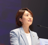 전국 학교 10곳 중 6곳 ‘쪼그려 앉는 변기’… 47%는 40년 이상 노후건물