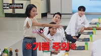 조여정 ‘인성 미담’ 또 터졌다…기름 막고 매니저 먹이고, 과거 “스태프 라면까지”