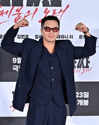 [포토]변요한, ‘타짜’의 피날레는 내가!