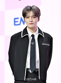 “거북목도 학폭 때문” 김재중도 피해자였다…주지훈·강다니엘 이어 ‘아픈 고백’