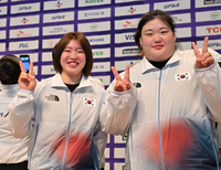 [포토] 유도 허미미-역도 박혜정 ‘깜찍 브이’