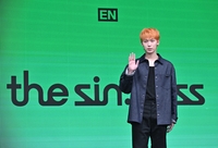 [포토]엔하이픈 선우, ‘더 신 블리스’로 인사 드려요!
