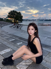 이동국 딸 맞아? 한강에 뜬 이재시, 올블랙으로 드러낸 모델 포스