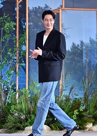[포토]‘가능한 사랑’ 제작발표회 입장하는 조인성