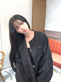 “AI 아니죠?”… 카리나, 앞머리 하나로 이미지 완벽 변신