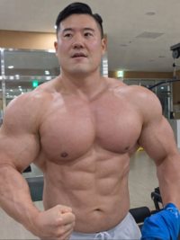 ‘연예인 싸움 2위’ 미키광수, 제주서 분노 폭발…“좋은 말 할 때 가져와라”