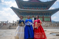오전 경복궁부터 밤 을지로까지…서울관광재단, 가을 스냅 명소 5곳 선정