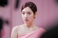 “임산부 맞나요?”… 박신혜, 출산 앞두고 뽐낸 ‘역대급’ 청초 미모