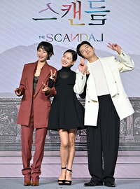 [포토] 나나-손예진-지창욱 ‘깜찍하게 브이’