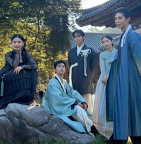 “세월을 비켜갔네”… 박보검X김유정,  ‘구르미’ 5인방 10년 전 한복 자태 그대로