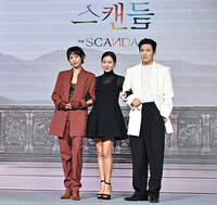 [포토] 나나-손예진-지창욱 ‘화기애애’