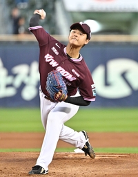 [포토]시즌 2승 도전하는 키움 선발 박준현