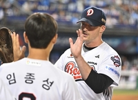 [포토]두산 벤자민, 오늘은 여기까지!