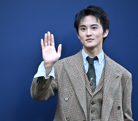 [포토] 가수 마크 ‘빠져드는 눈빛’