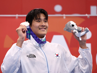 ‘0.04초 차’ 판리장성 벽에 가로막혔지만…‘100ｍ 銀’ 김영범 “부족한 점 들통나, 남은 경기서 꿈 이루겠다” [나고야AG]