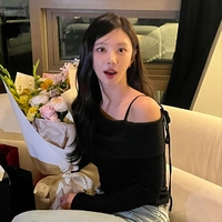 이주빈, 3개월 만의 SNS 근황… “보고 싶었어” 생일 축하 인증