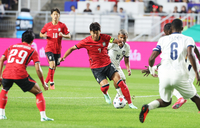 모레노표 ‘강한 전방 압박+수비 간격’ 보였지만…데뷔전 전반 득점 없이 0-0, ‘라커룸 지시’ 무엇일까[에콰도르전 현장]