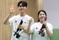 ‘추가은-홍수현 銀’ 한국, 10m 공기권총 혼성 단체전 3개 대회 연속 메달!…50m 소총 3자세 銅도 땄다 [나고야AG]