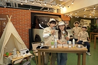 기아, 키자니아에 ‘PV5’ 캠핑장 개장…어린이 잡고 미래 PBV 시장 쏜다