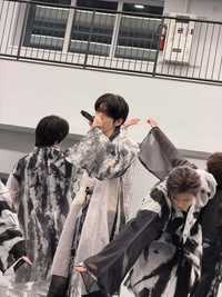 “한복까지 준비했는데” TXT, 美 페스티벌 돌연 취소→깜짝 ‘연습실 공연’