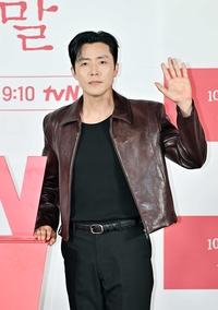 [포토]이무생, ‘100일의 거짓말’로 인사 드려요!
