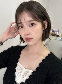 “심한 알레르기로 스프레이 못 써”…아이유, ‘헤메스 논란’ 직접 밝힌 안타까운 사연
