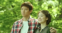 강동원♥송혜교, 16년 만에 다시 만났다…주형진 ‘가을의 밤’ MV에 ‘러브 포 세일’