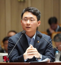 “피부과 간판만 믿었다간 헛걸음”… 서울 ‘진료과목 피부과’ 전문의 11.6% 불과 [26국정감사]