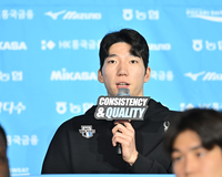 AG 2연속 ‘7위’, 진한 ‘아쉬움’ 안은 허수봉 “메달 하나 들고 오고 싶었는데, 아직 멘털 회복 안 되는 것 같다”[V리그 MD]