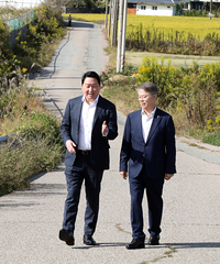 SK 최태원 회장 “반도체 생산능력 2배 확대”…호남 클러스터 구축 가속