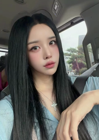 “여자인지 확인해보자” 성관계·탈의 요구도 수두룩…하리수가 겪은 ‘선 넘은 시선들’
