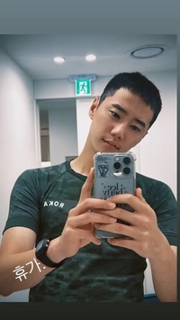 “이 정도면 머리숱 괜찮은데?” 이준영, 입대 후 계속된 ‘탈모설’… 근황 사진 보니