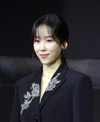 서현진, 새 드라마 출격 앞두고 마주한 비보...부친상