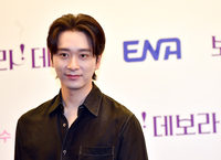 ‘사이공 오빠’ 황찬성, K팝 스타 변신…베트남 배우들 만난다 [공식]